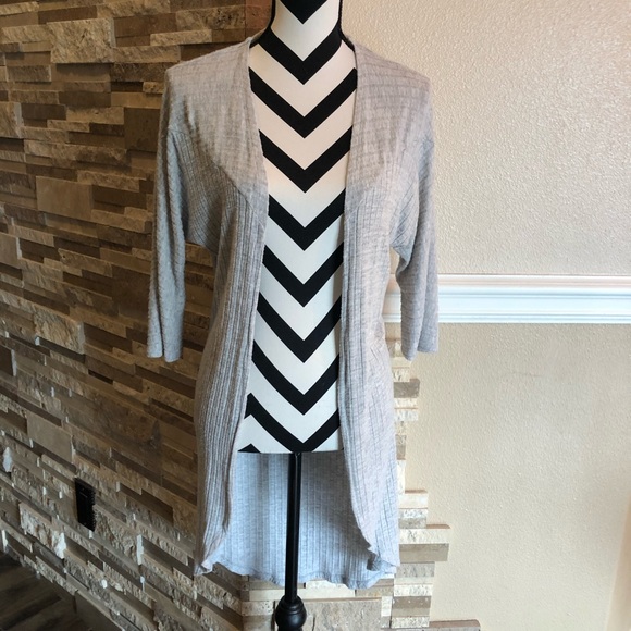 BKE Sweaters - BKE Gray Cardigan E167